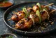 Negima yakitori - kanaa ja kevätsipulia vartaassa grillattuna