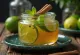 Makeanhapan lime tarjoiltuna lasipurkissa