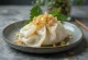 Vietnamilainen riisijauhodumpling läpinäkyvällä, pehmeällä taikinalla